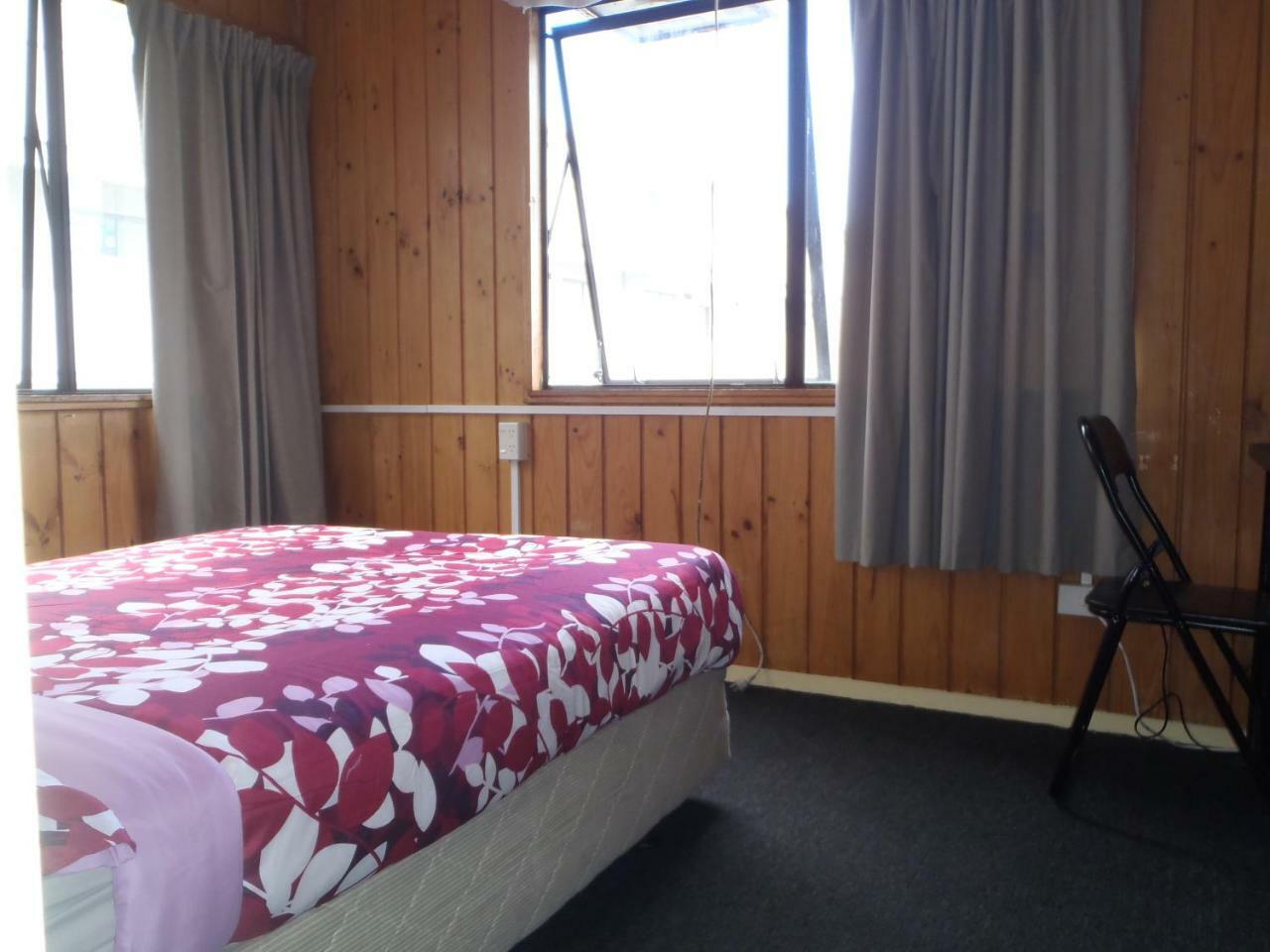 Borders Beyond Hostel Auckland Ngoại thất bức ảnh